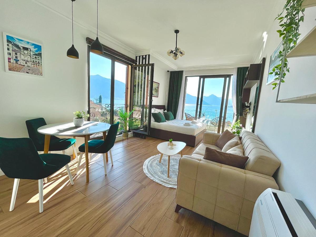 Vacanza, Sea View
